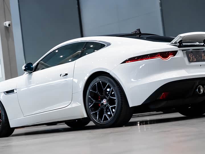Jaguar F-TYPE 2016 3.0 SC — фото 5