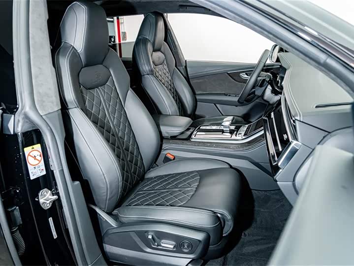 Audi Q8 2022 55 TFSI — фото 21