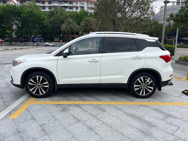 Trumpchi GS4 2015 200 T G-DCT — фото 4