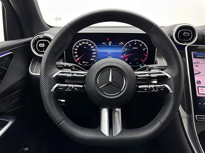 Mercedes-Benz GLC 2023 GLC 300 L 4 MATIC 5 — фото 9