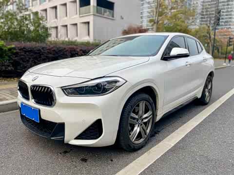 BMW X2 2021 s Drive 25i Leading M — фото 19