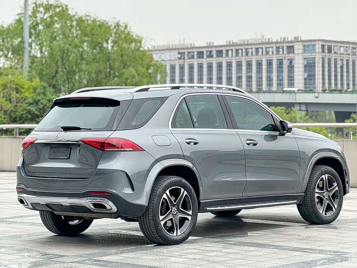 Mercedes-Benz GLE 2022 GLE 350 e 4 MATIC — фото 4
