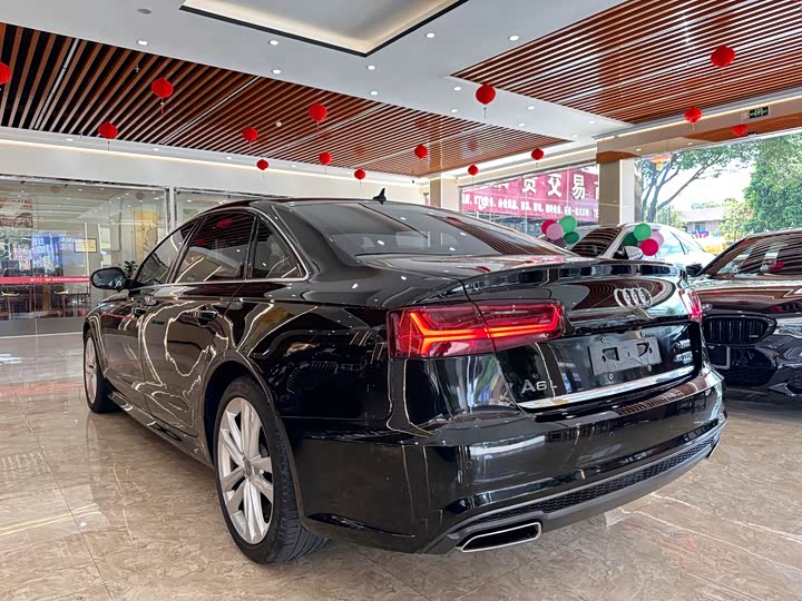 Audi A6L 30 45 TFSI quattro спорт — фото 6