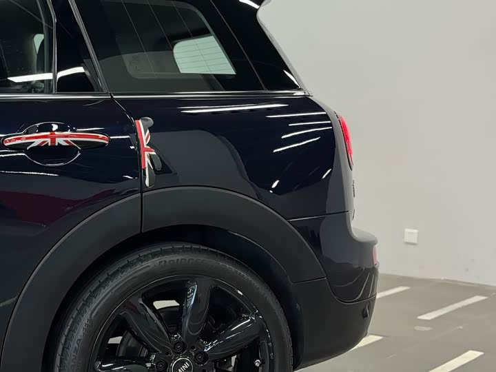 MINI Clubman — фото 4