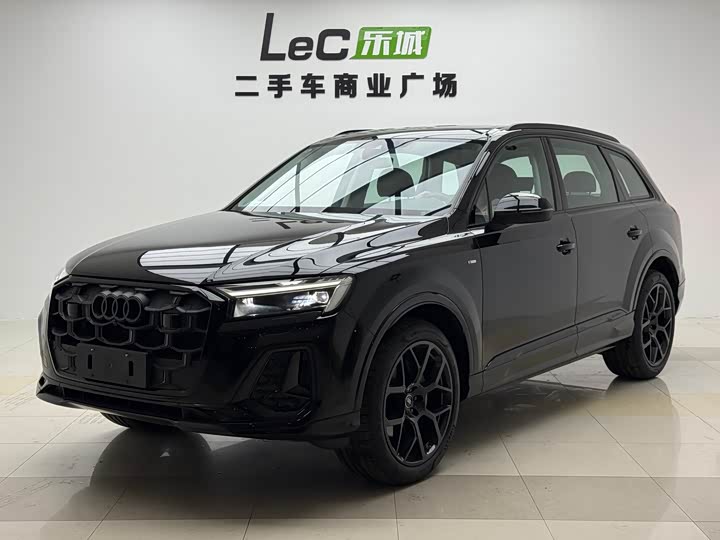 Audi Q 7 2025 45 TFSI quattro S line — фото 1