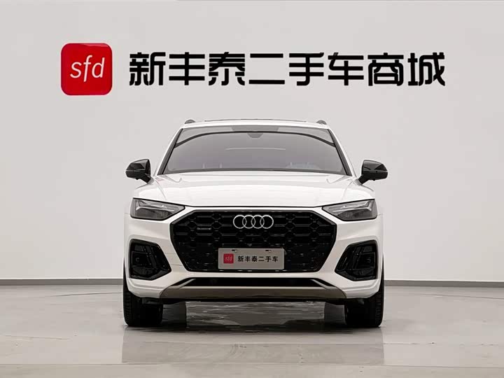 Audi Q5L 2023 40 T — фото 2