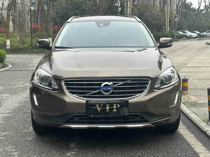 Volvo XC60 2016 T 5 — фото 1