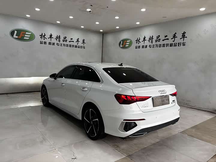 Audi A3 2021 A 3 L Limousine 35 TFSI Sport — фото 7