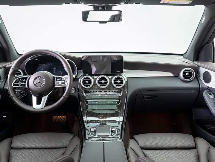 Mercedes-Benz GLC 2021 GLC 260 L 4 MATIC — фото 6