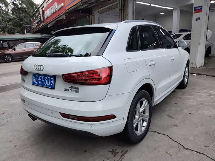 Audi Q3 2017 35 TFSI — фото 9
