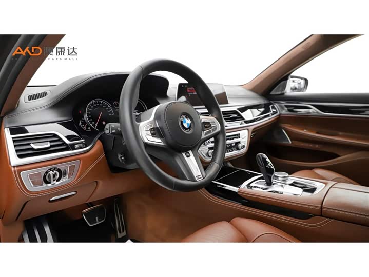 BMW 7-Series 2018 740 Li x Drive M — фото 6