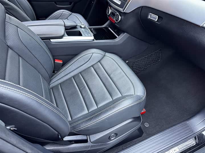 Mercedes-Benz M-Class 2015 AMG ML 63 — фото 19