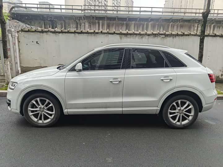Audi Q3 2016 30 TFSI — фото 3