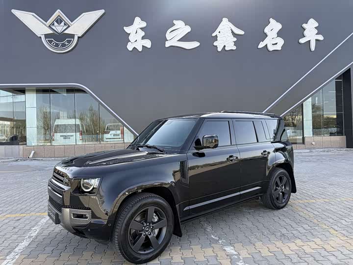 Land Rover Defender — фото 1
