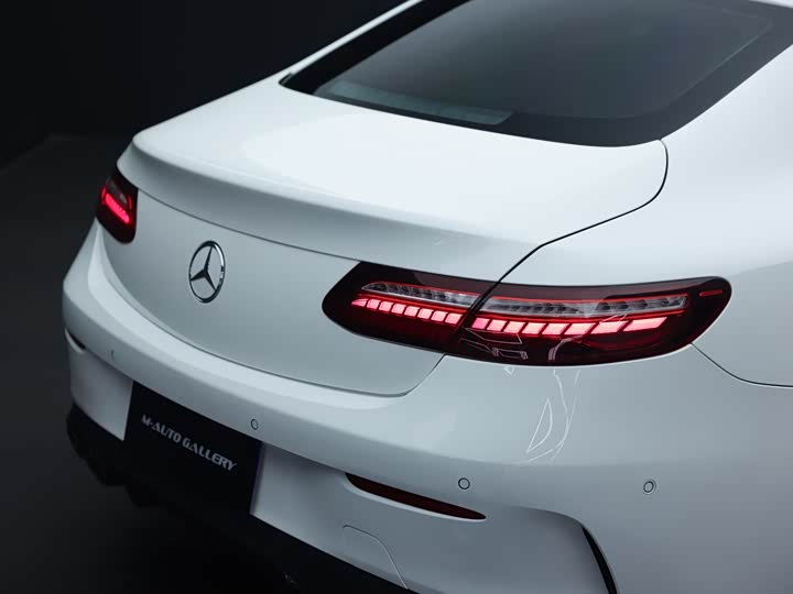 Mercedes-Benz E-Class 2021 E 260 — фото 17