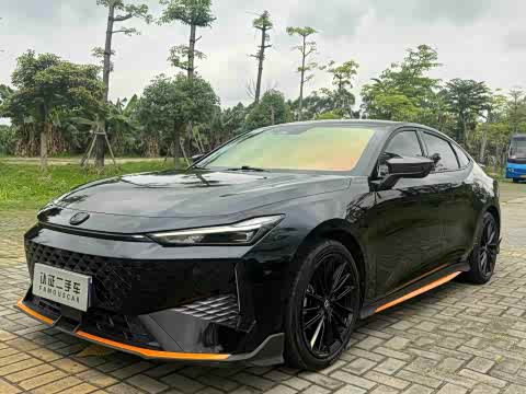 Changan UNI-V 2024 1.5 T Sport — фото 26