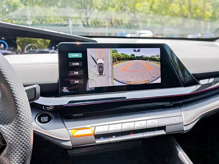 Changan UNI-V 2023 1.5 T Premium — фото 14