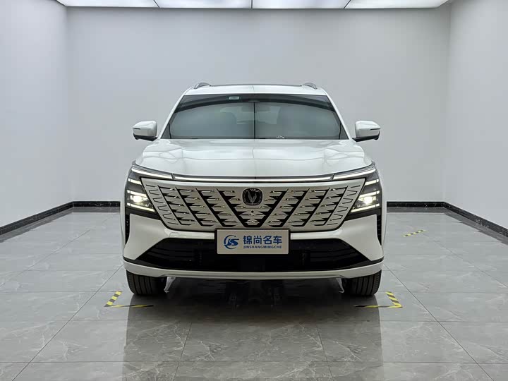 Changan CS75 PLUS 2025 UItra 2.0 T — фото 1