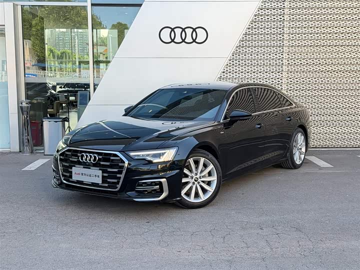 Audi A6L 2023 45 TFSI — фото 1
