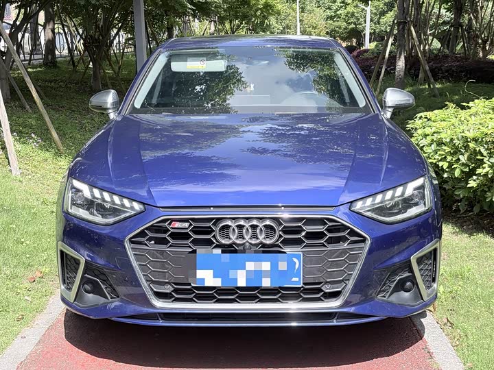 Audi A4L 2020 40 TFSI — фото 3