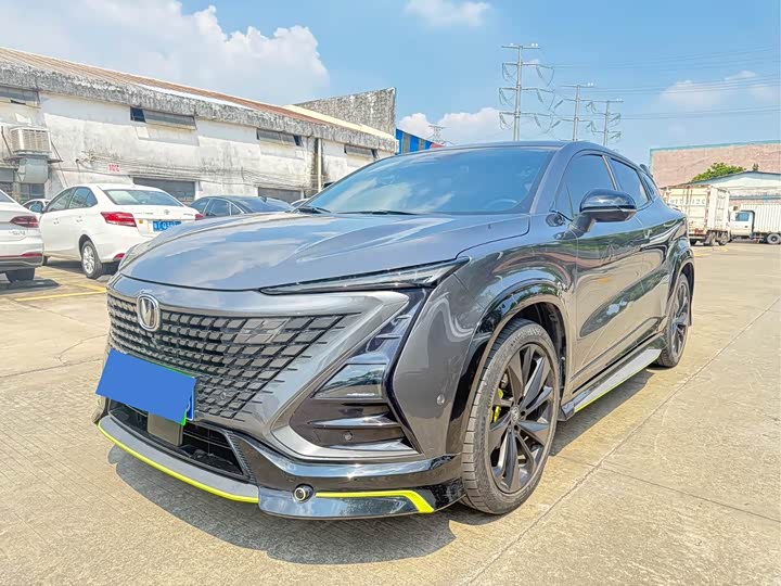 Changan UNI-T 2022 1.5 T Flagship — фото 1