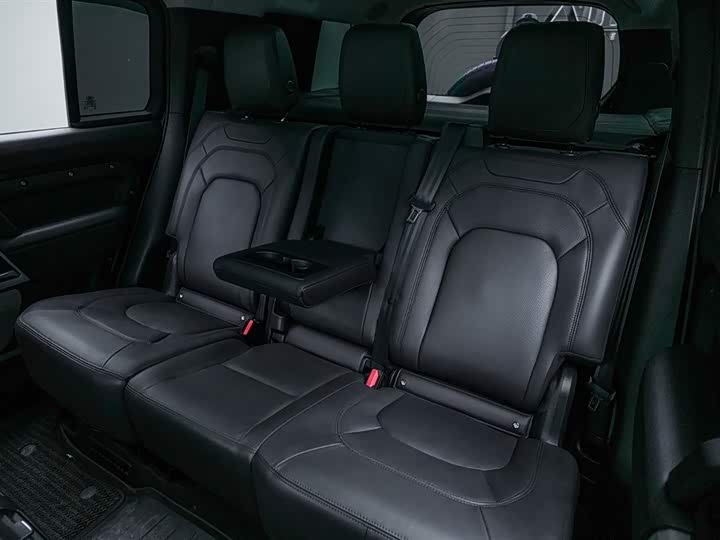 Land Rover Defender — фото 15