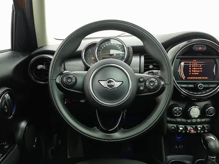 MINI Hatch — фото 11