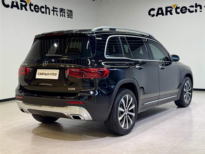 Mercedes-Benz GLB 2024 GLB 220 — фото 4