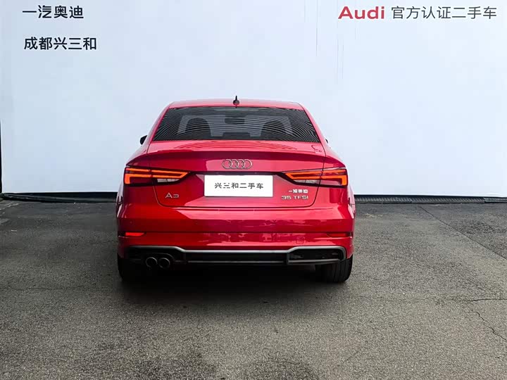 Audi A3 2019 Limousine 35 TFSI V — фото 5