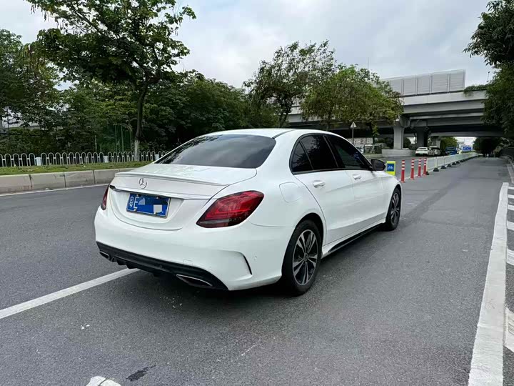 Mercedes-Benz C-Class 2019 C 260 — фото 3