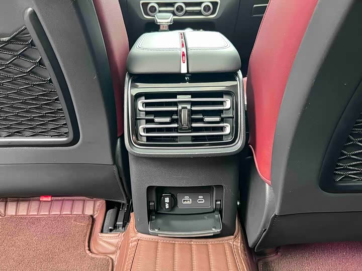Hongqi HS5 2023 2.0 T Pro — фото 28