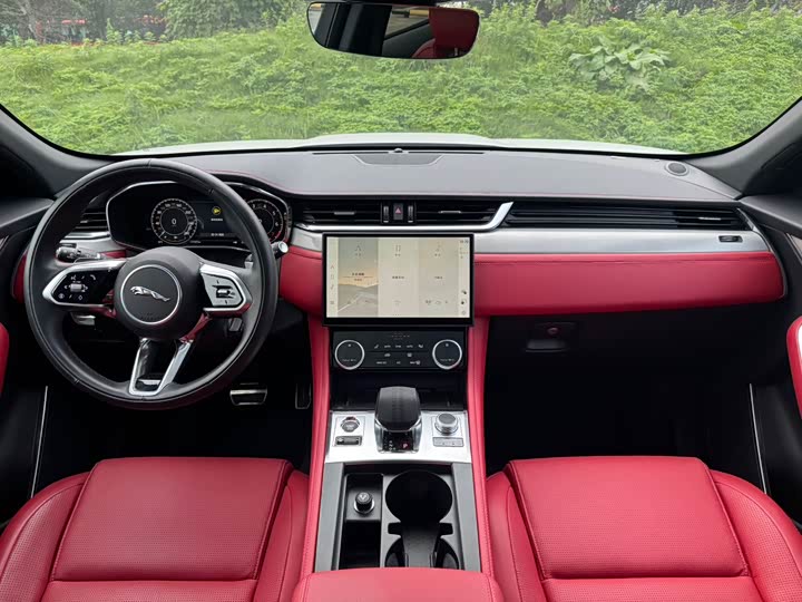 Jaguar F-PACE 2025 P 250 R-Dynamic SE — фото 7