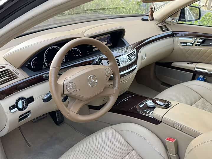 Mercedes-Benz S-Class 2013 AMG S 65 L Grand Edition — фото 18
