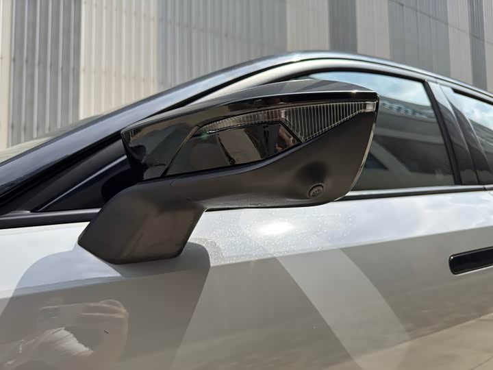 Changan UNI-V 2022 1.5 T — фото 10