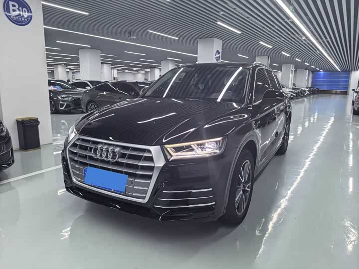 Audi Q5L 2018 45 TFSI VI