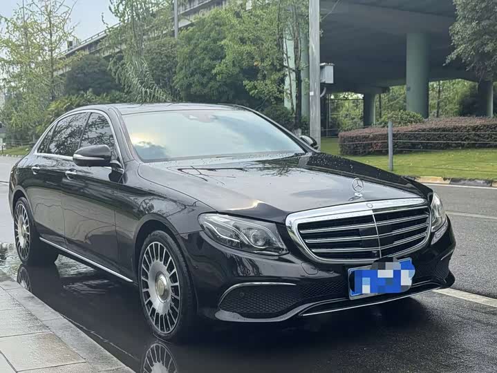 Mercedes-Benz E-Class E 320 L 4MATIC — фото 3