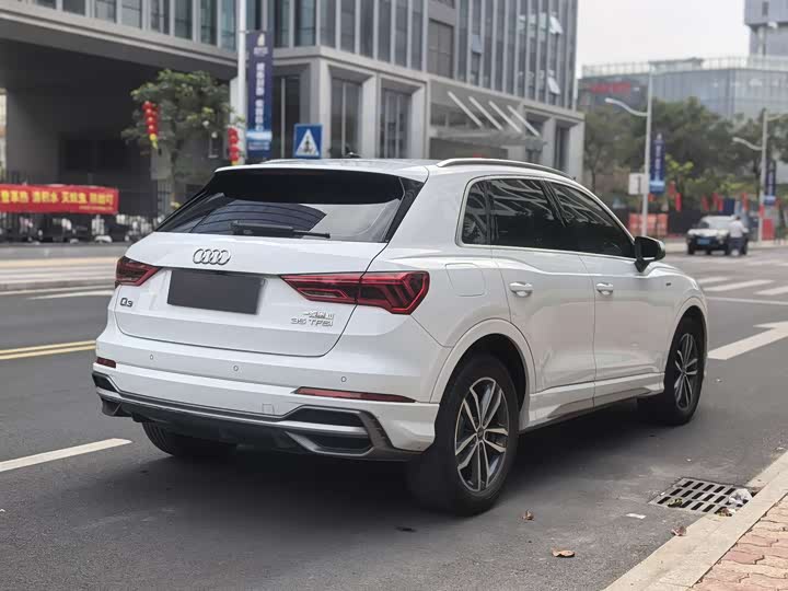 Audi Q3 2022 35 TFSI — фото 29