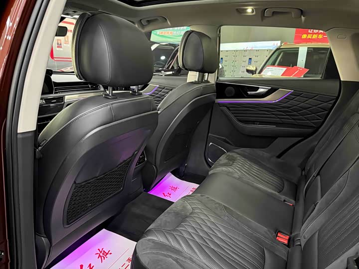 Hongqi HS5 2022 2.0 T 4 WD — фото 6