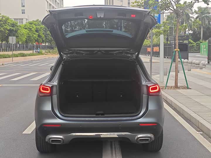 Mercedes-Benz GLA 2022 GLA 200 — фото 24