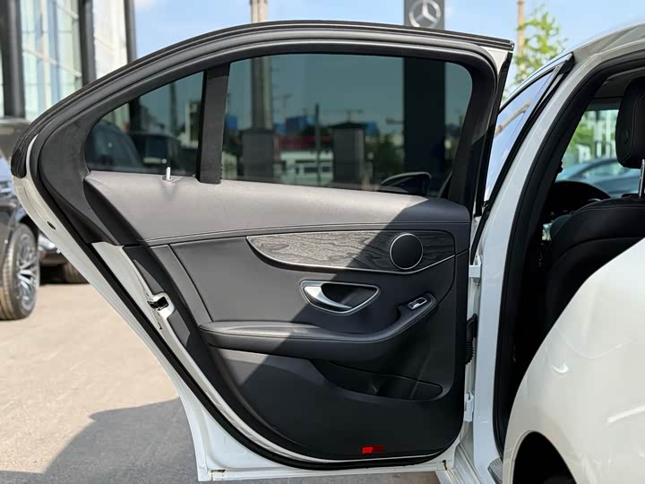 Mercedes-Benz C-Class 2021 C 200 L — фото 22