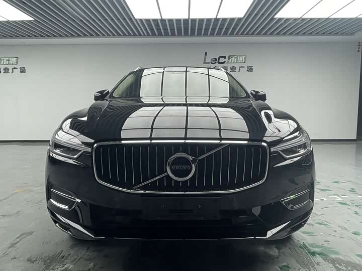 Volvo XC60 2019 T 5 4 WD VI — фото 3