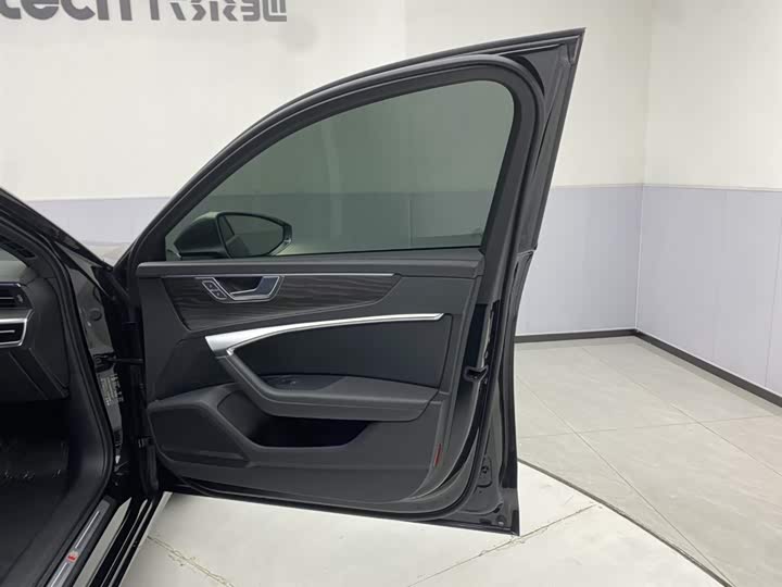 Audi A6L 2024 45 TFSI quattro — фото 26