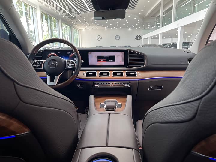 Mercedes-Benz GLS 2023 GLS 450 4 MATIC Luxury — фото 29