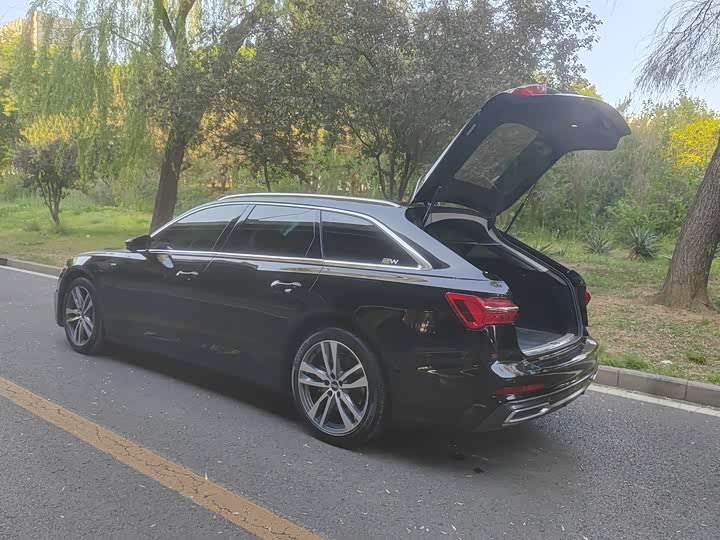 Audi A6 2021 Avant 45 TFSI — фото 6