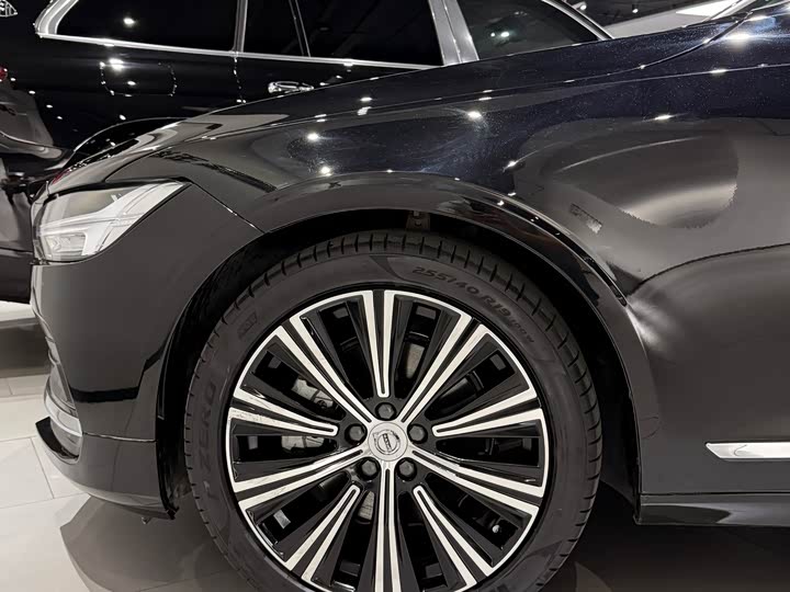Volvo S90 2024 B 5 — фото 14