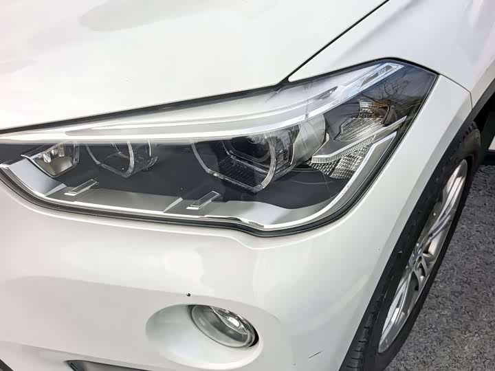 BMW X1 2019 s Drive 20 Li Leading — фото 24