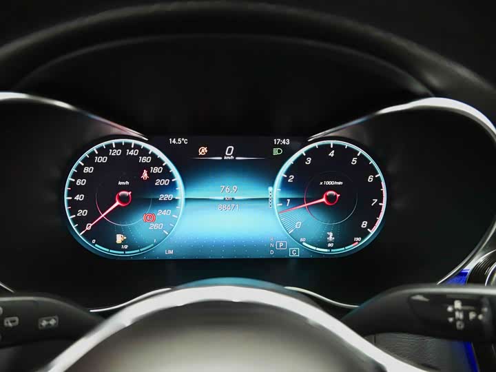 Mercedes-Benz GLC 2020 GLC 260 L 4 MATIC Luxury — фото 20