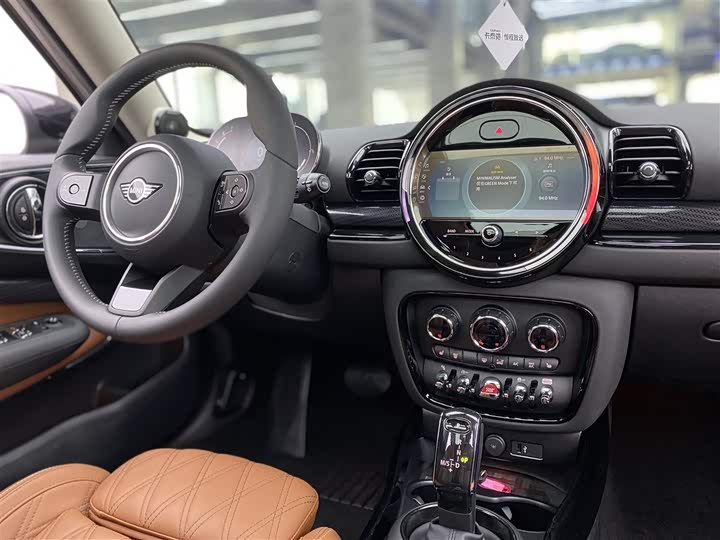 MINI Clubman — фото 17