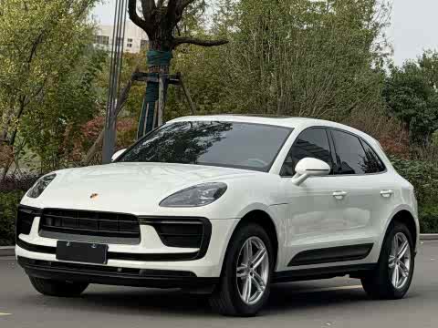 Porsche Macan 2022 Macan 2.0 T — фото 13