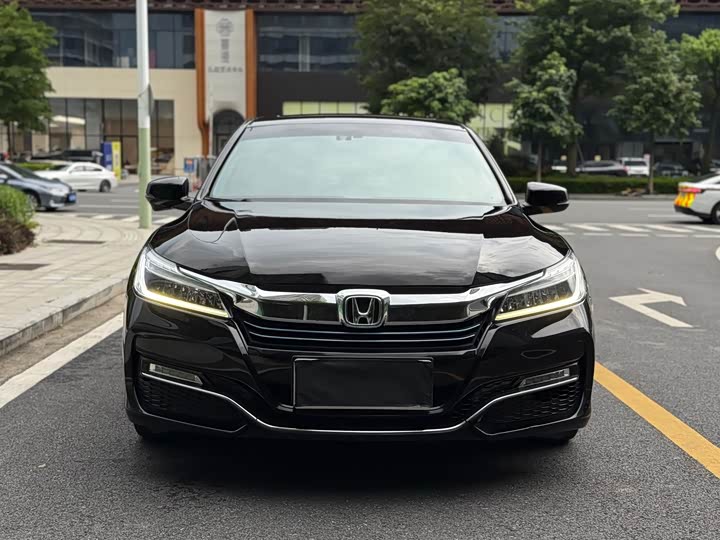 Honda 2016 Hybrid 2.0 L — фото 2